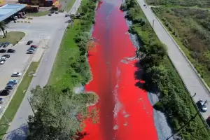 Contaminacin en Sarand: El arroyo cambia de color y genera preocupacin entre los vecinos