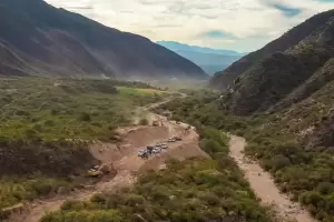 Detienen a abogado imputado por violencia y hallan restos humanos en Tinogasta