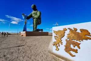 Zapala Inaugurar el Monumento Ms Grande del Pas en Homenaje al Soldado Argentino