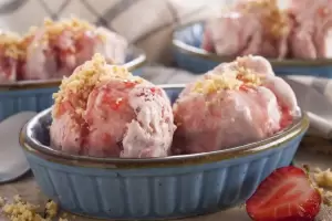 Cmo hacer helado de frutilla casero?, ideal para combatir el calor