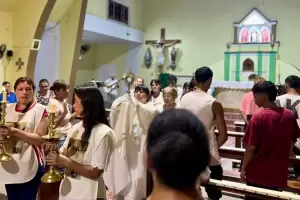 Celebraron a la Virgen de Lourdes en la parroquia Jess Nio