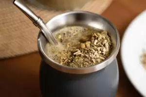 Qu fruta agregarle al mate para combatir el cansancio y tener ms energa