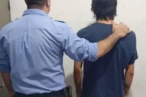 Vecinos detienen a un hombre tras intentar robar en una vivienda