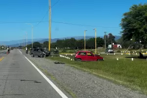 Grave choque de dos autos en Chumbicha: hay heridos