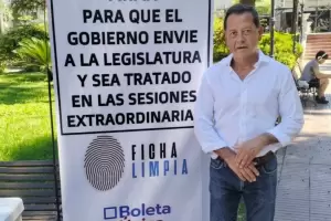 Juntan firmas para que se envi Ficha Limpia y Boleta nica a extraordinarias