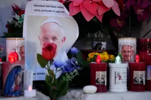 El Vaticano convoc a una oracin masiva por la salud del Papa Francisco