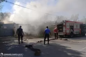 Se incendi una vivienda en el barrio Eucaliptus
