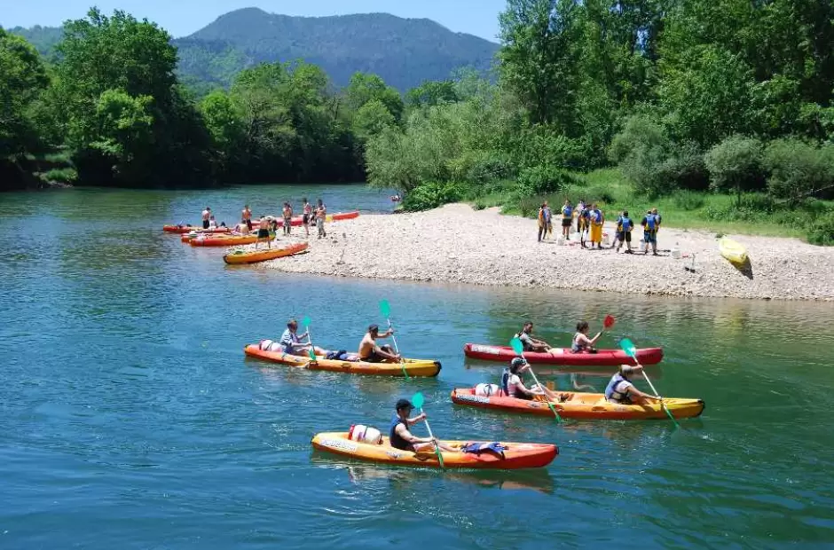 Descenso del sella en canoa