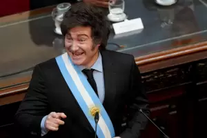 Tras la apertura de sesiones ordinarias, Milei avanza en dos frentes clave: la Corte Suprema y el FMI