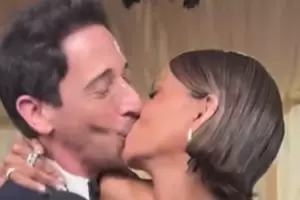 Lo hicieron de nuevo: Halle Berry y el apasionado beso a Adrien Brody en los Oscar