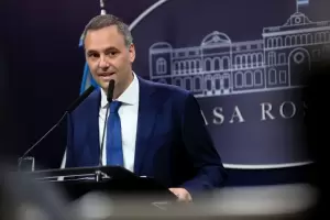 Adorni public un polmico ranking sobre periodistas que participan en sus conferencias de prensa