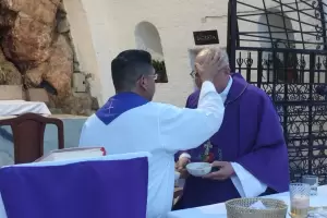 Urbanc presidi la Misa del Mircoles de Ceniza en el Santuario de la Gruta