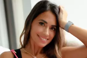 Antonela Roccuzzo sorprendi� a sus seguidores con un look casual