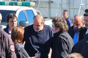 Javier Milei supervisa el operativo de asistencia y recorre las zonas afectadas