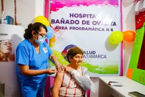 Lanzamiento de la Campaa de Vacunacin Antigripal 2025 en Baado de Ovanta