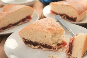 Cmo hacer una torta matera de membrillo esponjosa y sencilla