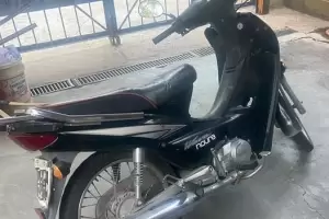 Incautaron una moto abandonada en Alto Fariango