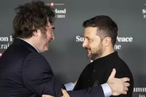 Milei dialog con Zelenski y le agradeci su solidaridad con Baha Blanca