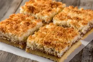 Paso a paso: Cmo hacer cuadraditos de coco y dulce de leche?