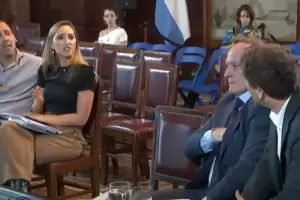 Francisco Monti se cruz con Itai Hagman en la Bicameral de DNU: "No te hags el pesado"