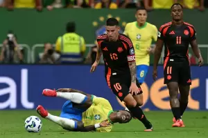 Brasil consigui� un ag�nico triunfo ante Colombia