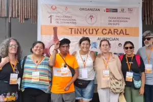 Ceramistas catamarqueos participan del encuentro "Tinkuy Caral" en Per