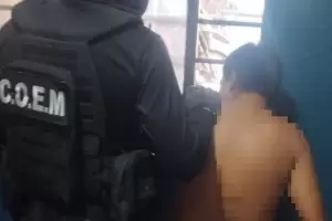 Detienen a depravado que acos a una menor