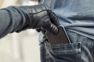 Te robaron el celular?: El truco que debes utilizar para que no puedan usar tus tarjetas