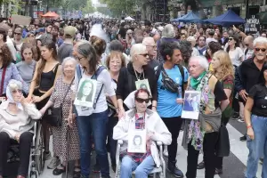 En una Plaza de Mayo repleta, termin el acto central por el 24 de Marzo