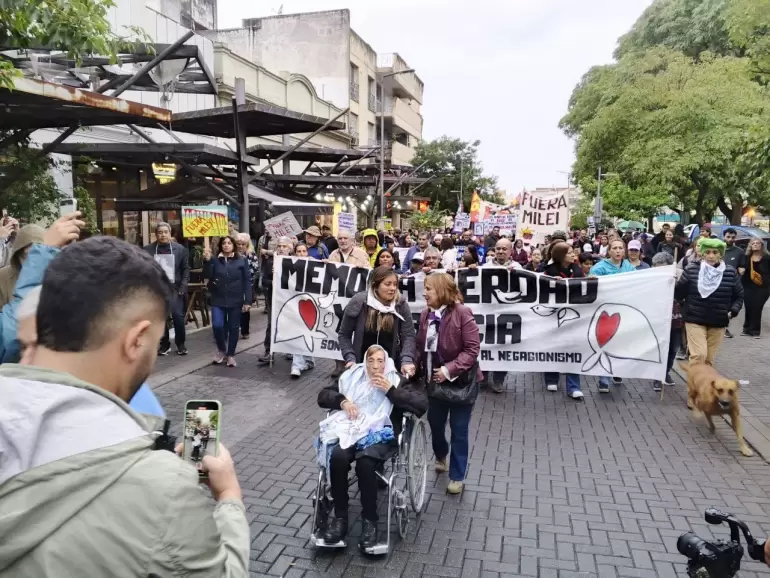 marcha 24 de marzo. Coca Lujan