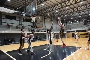 Montmartre gan y forz un cuarto partido