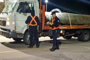 Arrestan a 34 personas y secuestran 44 vehculos en operativos