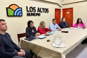 Los Altos implementa el Boleto Estudiantil Gratuito