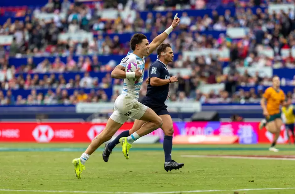 Pumas seven campeones