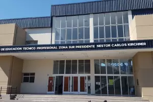Enojo por la falta de clases en el Centro de Educacin Tcnico Profesional