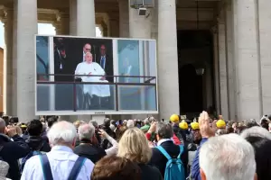 Francisco retom algunas de sus actividades habituales tras el alta mdica