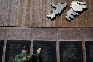 El Gobierno reconoci a soldados excombatientes como subtenientes de reserva