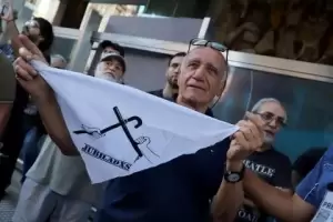 Tensin en la marcha de jubilados frente al Congreso