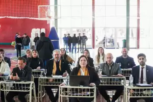 La UCR cuestion al Gobierno por el escndalo de la mega banda de estafadores