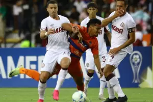 Lan�s rescat� un valioso empate ante Puerto Cabello en Venezuela