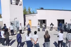 Prevencin del suicidio: capacitacin para referentes escolares