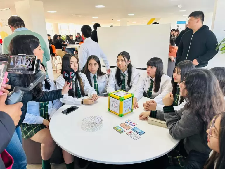 Junior Achievement y la Ciudad de Catamarca fortalecen su alianza para impulsar la educacin emprendedora