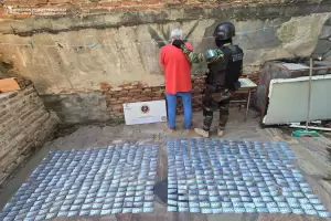 Detienen a un hombre y secuestran ms de 5 mil pastillas de ansiolticos