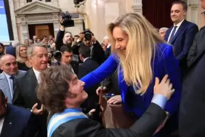 $Libra: fiscal pide levantar secreto bancario del presidente Milei y su hermana Karina