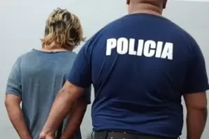 Atac� salvajemente a su pareja y la mand� al hospital