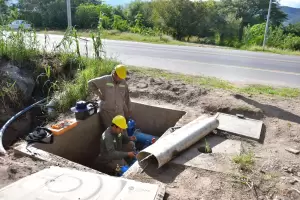 Obras que benefician a Fray Mamerto Esqui�