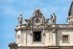 El camarlengo inicia el ritual: cmo ser la despedida de Francisco
