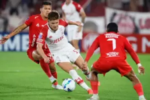 Hurac�n empat� ante Am�rica de Cali y se mantiene puntero en la Sudamericana