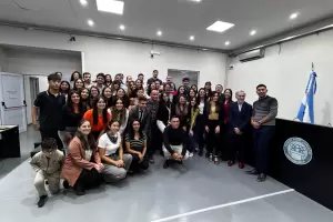 Derecho concret� la instancia final del proyecto "J�venes Jurados"