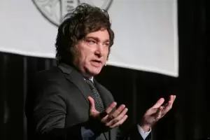 El Gobierno avanza con la privatizacin total de Enarsa